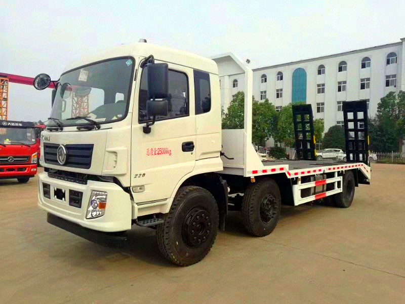 【25噸】東風D913小三軸平板運輸車